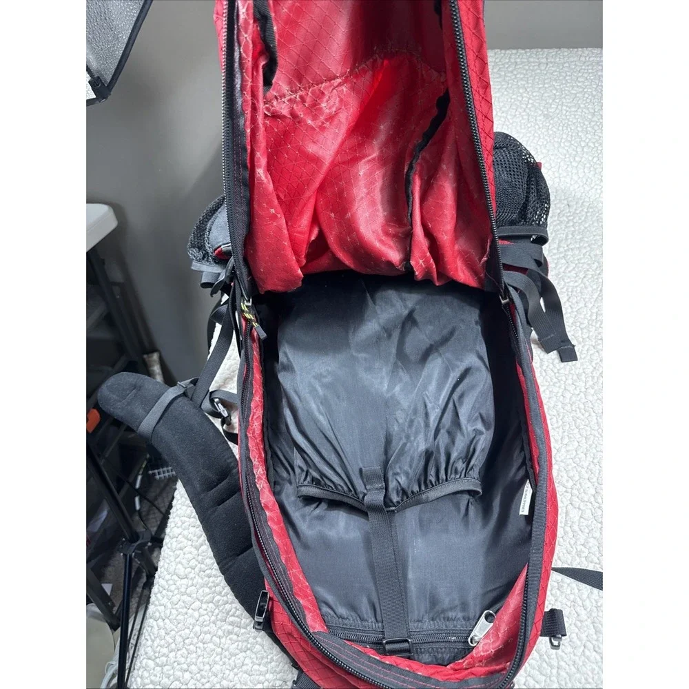 Cabelas Multi-Day 2 Bag Backpack EUC Hiking Camping w/Built In Rain Cover Padded